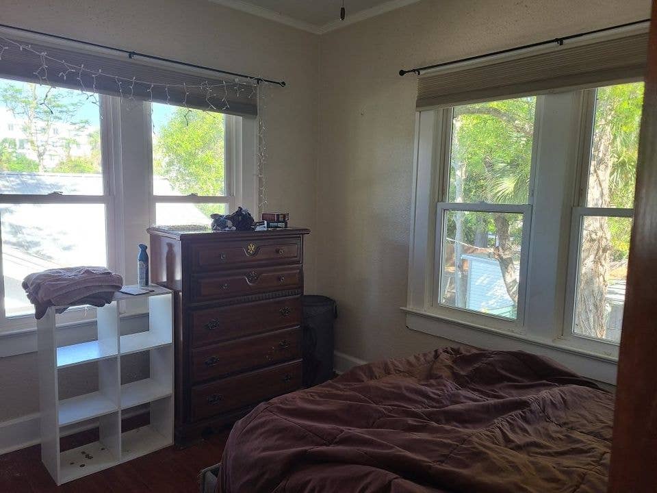 PERFECT ROOM FOR TRAVEL NURSES