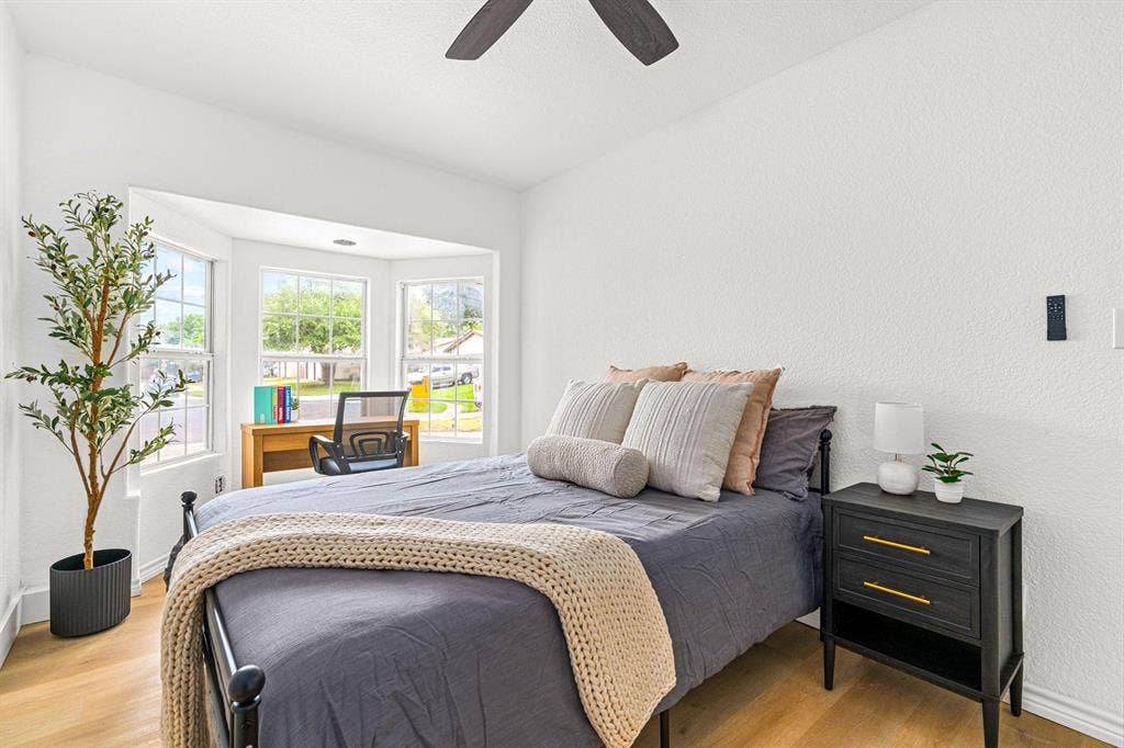7 BR in Live Oak