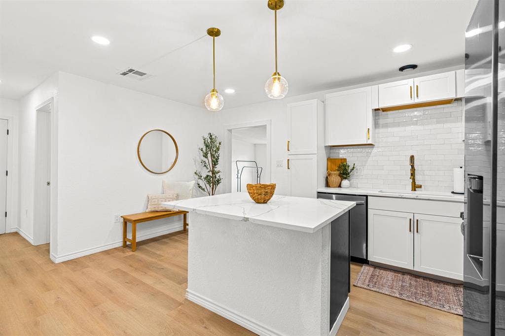 7 BR in Live Oak