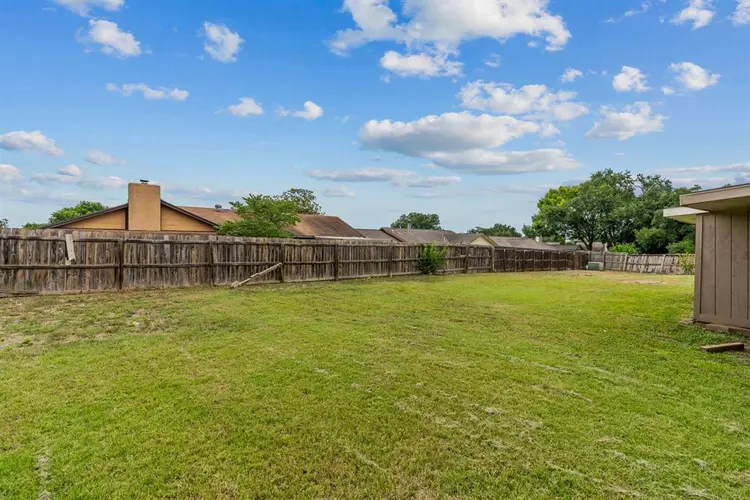 7 BR in Live Oak