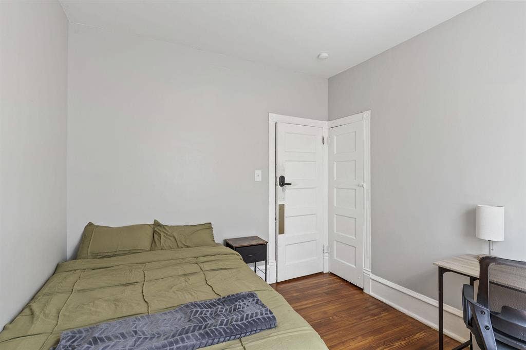 5 BR in Philadelphia