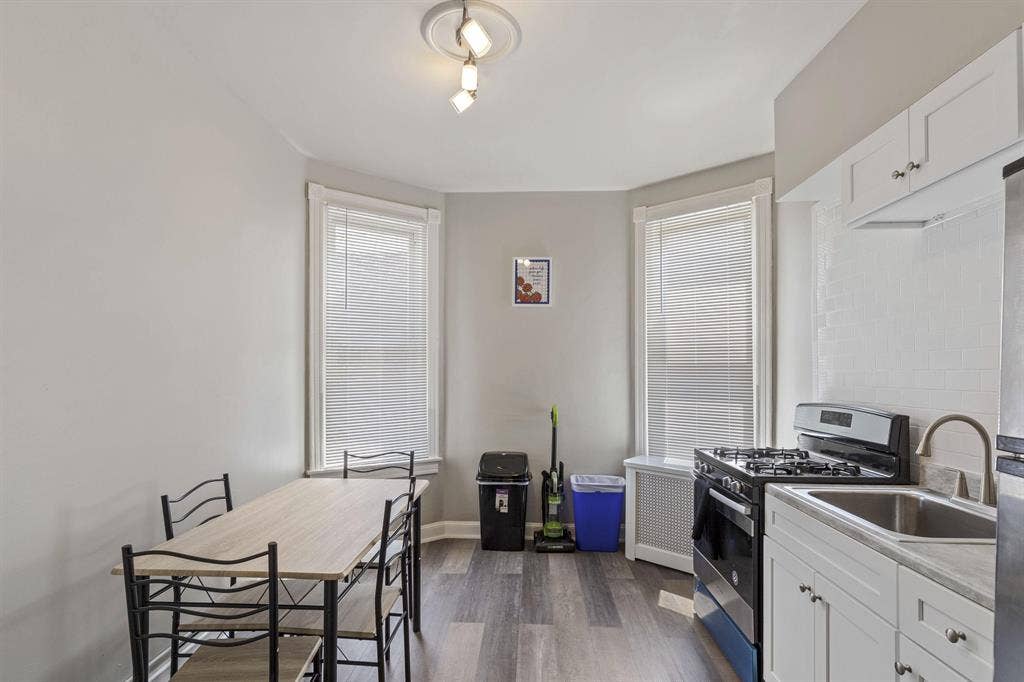 5 BR in Philadelphia