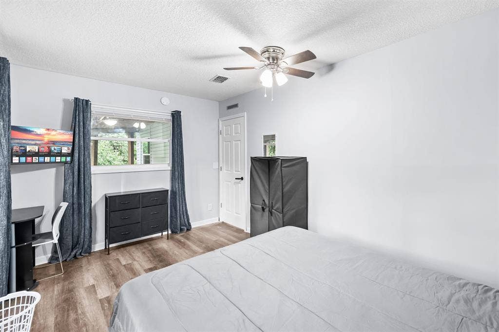5 BR in Jacksonville