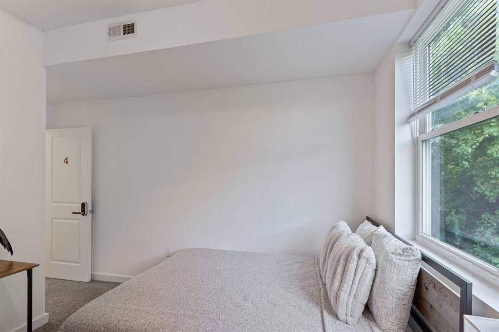 4 BR in Philadelphia