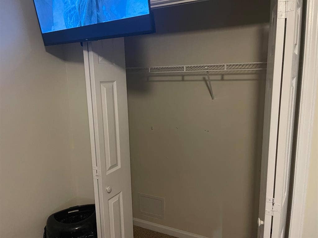 1 BR in Powder Springs