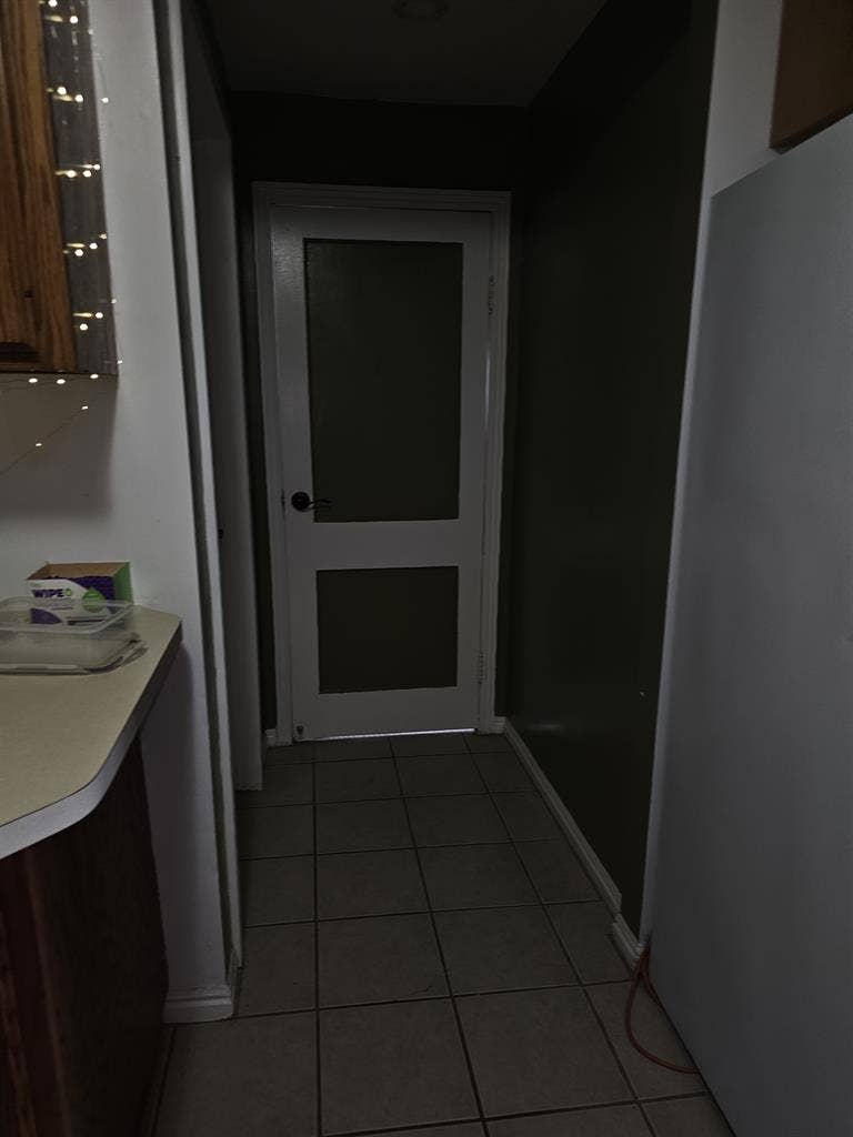 Room for rent Male only