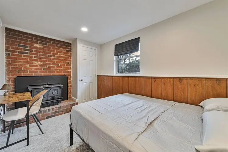 5 BR in Chesterfield