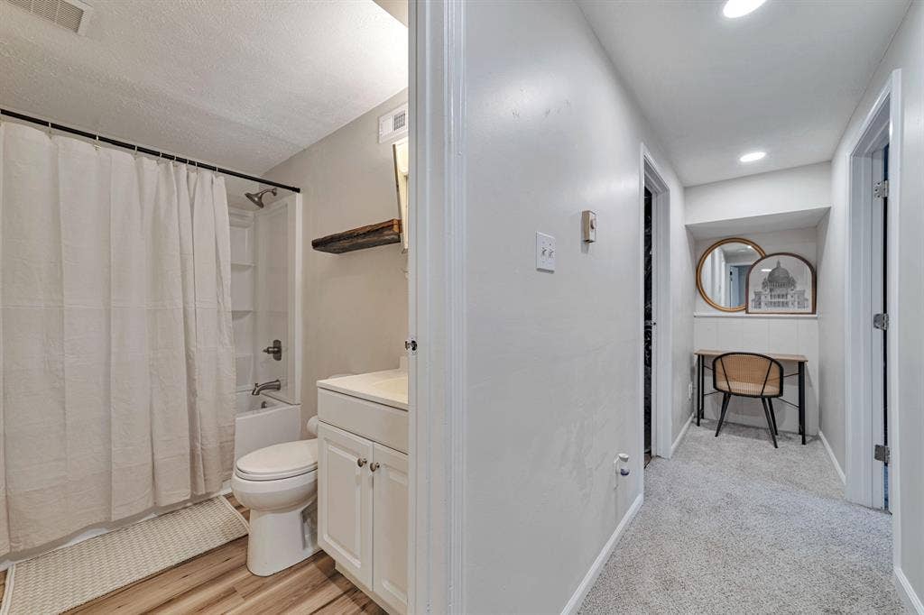 5 BR in Chesterfield