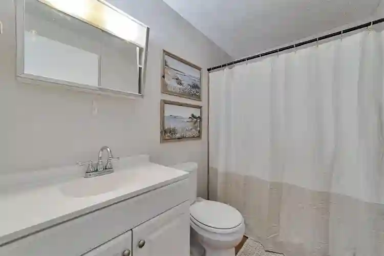 5 BR in Chesterfield