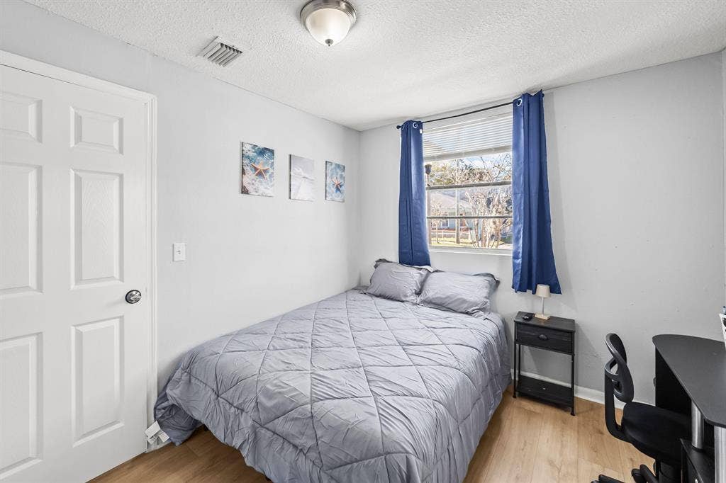 5 BR in Jacksonville