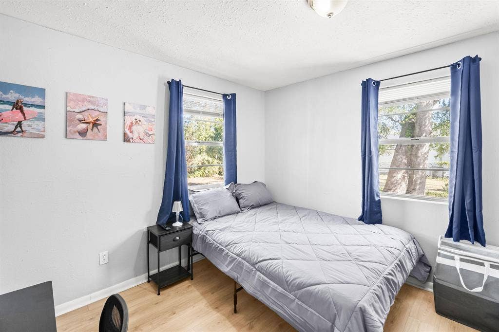 5 BR in Jacksonville