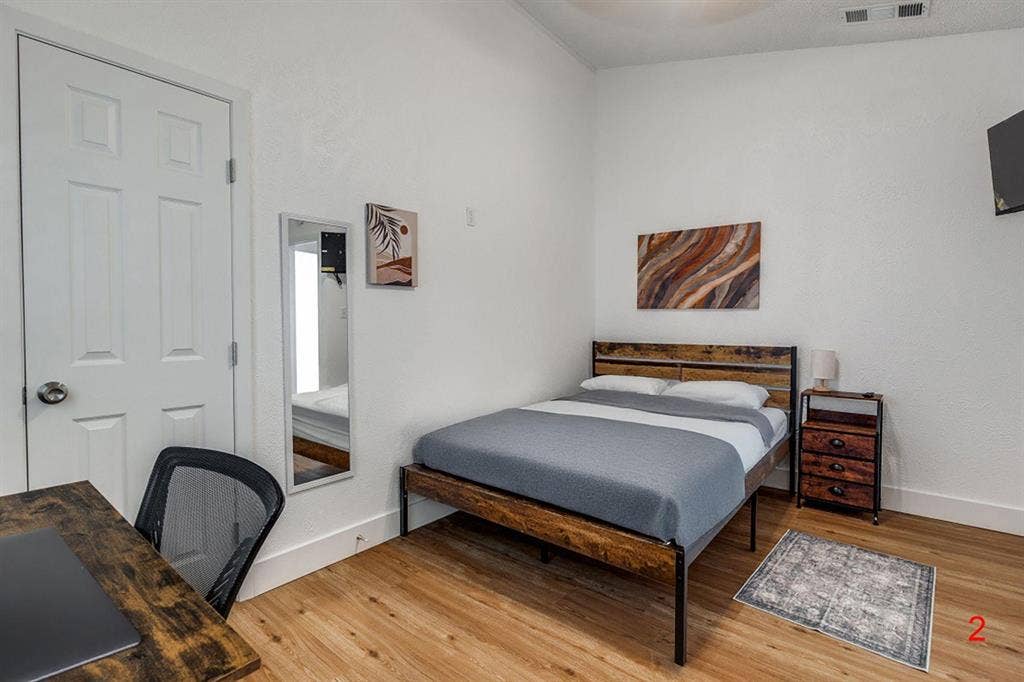 11 BR in Dallas