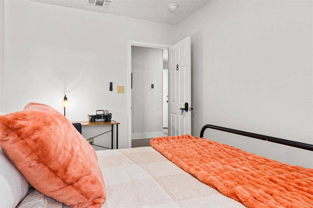 8 BR in San Antonio