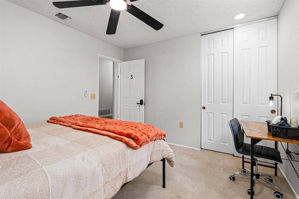 8 BR in San Antonio