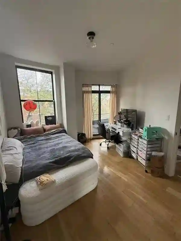 Roommate Needed End Of Jan 2026