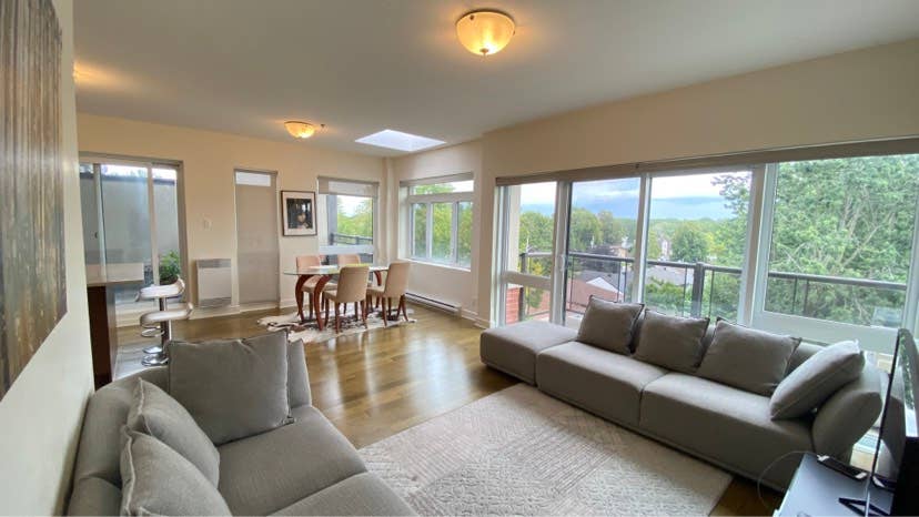 Chambre à Louer 
Room to rent