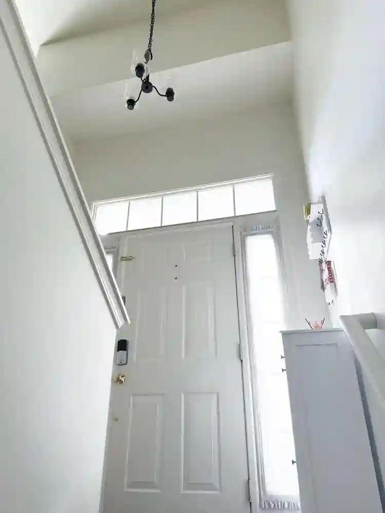 Perfect & Quiet Furnished home.