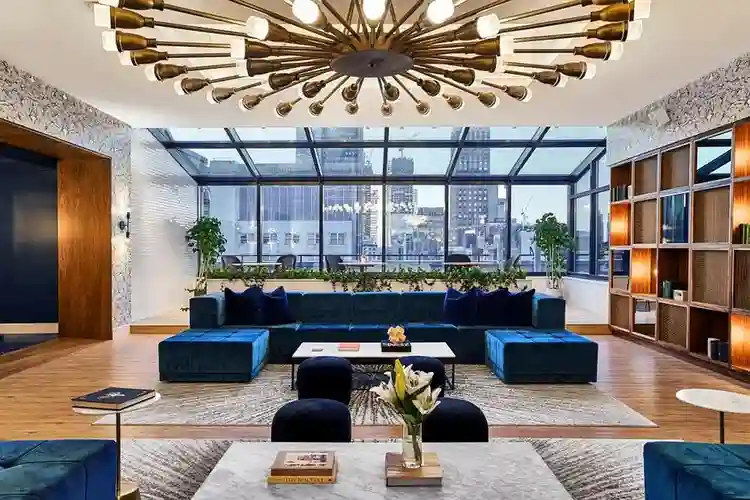 ✨ Spacious Room in Midtown South ✨