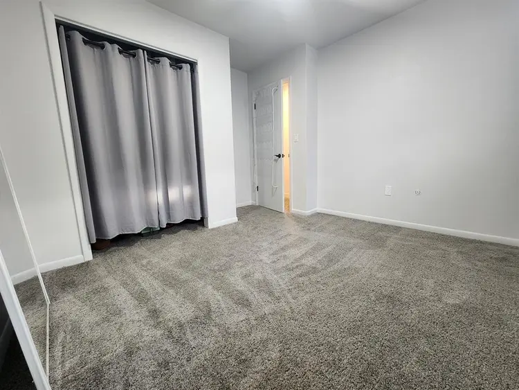 Private Room +separate living space