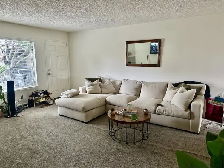 6 Month lease takeover!!!!!