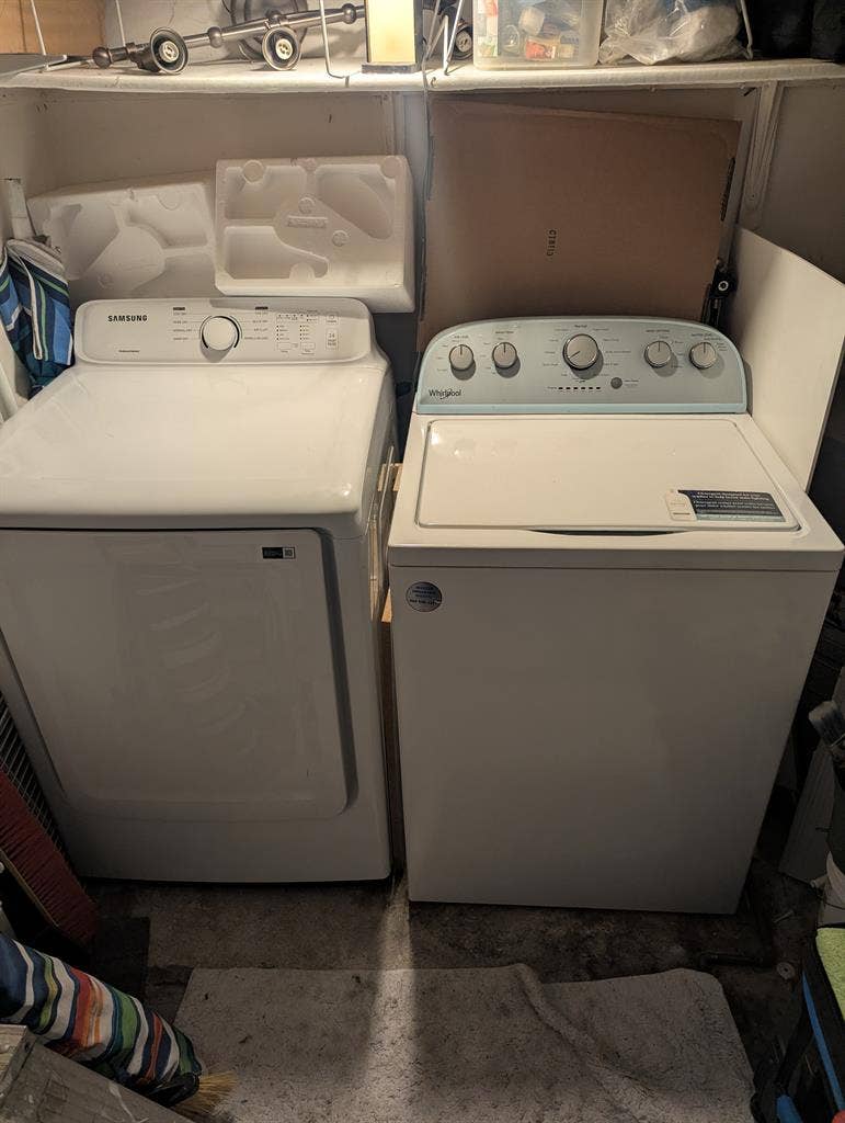 Master bedroom in The Hammocks