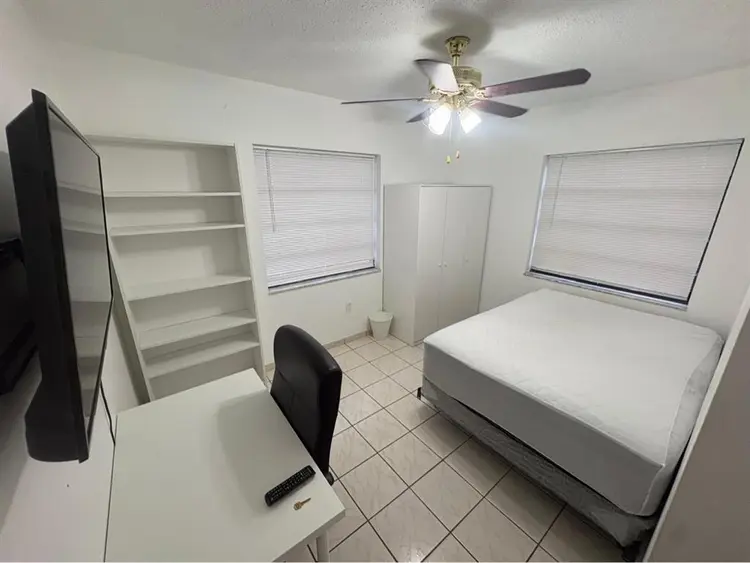 Habitacion amueblada SW Miami