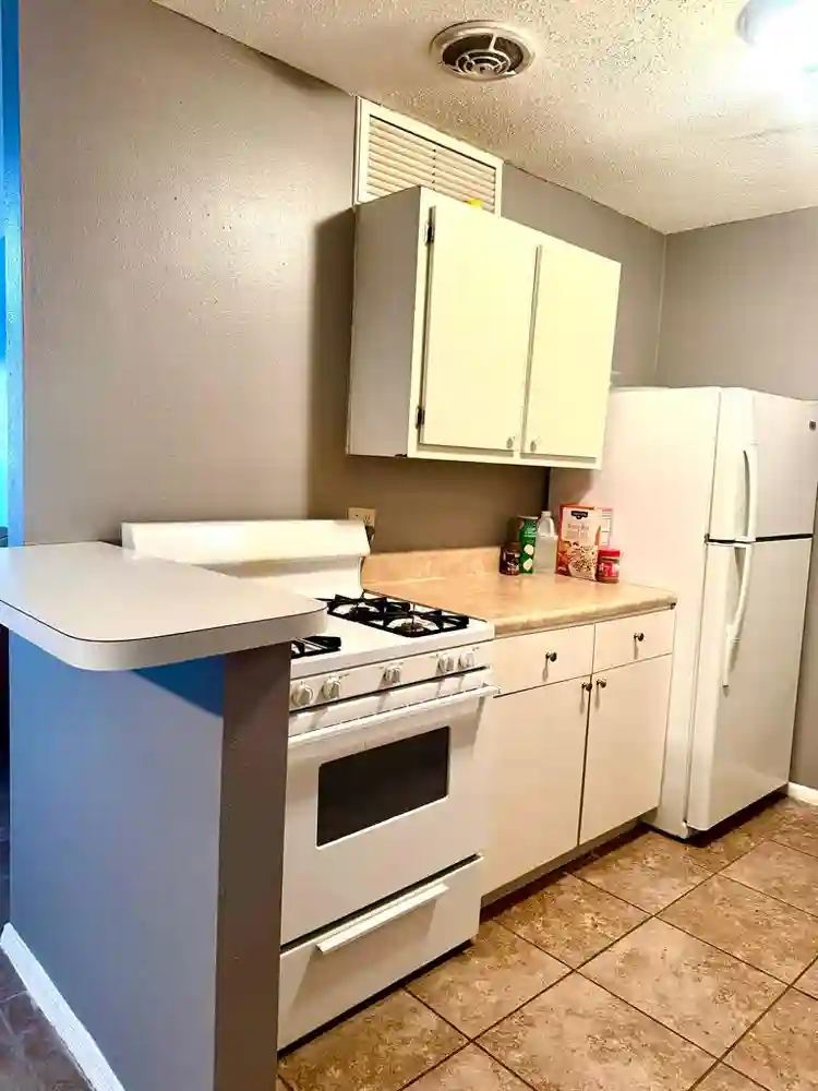 Urgeng move in available