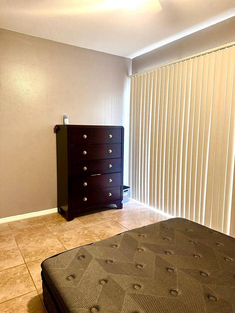 Urgeng move in available