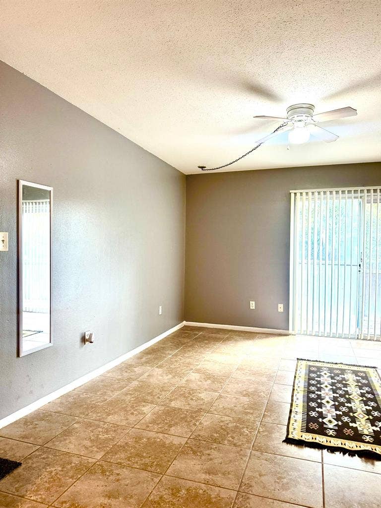 Urgeng move in available