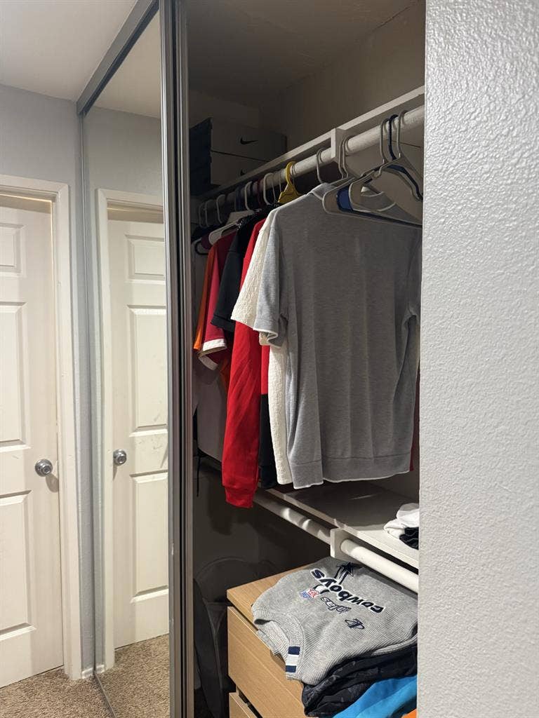 FULLY FURNISHED - 6 month lease