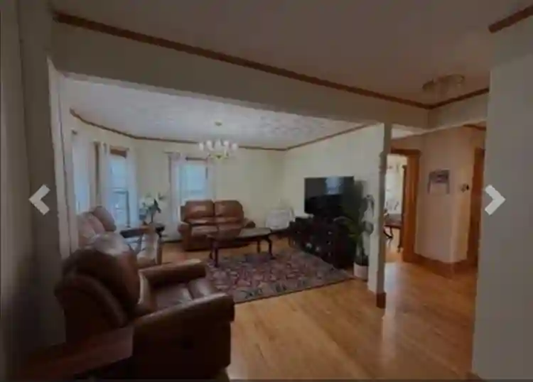 Unfurnished Room Available!