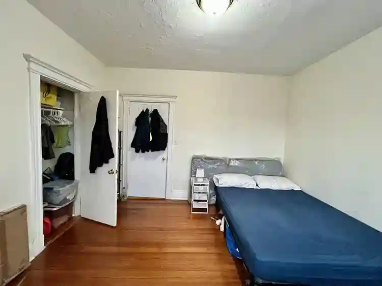 ⭐️Private Room Available