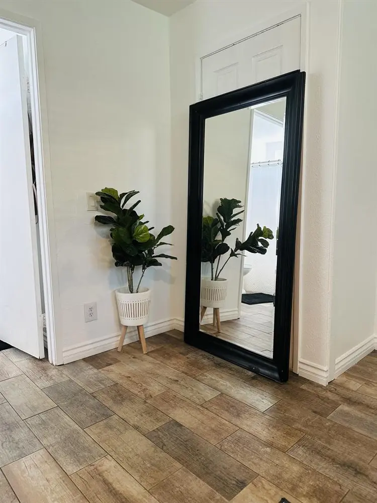 Primary Bedroom w/ Private Entrance