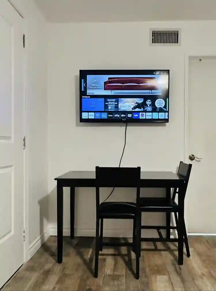 Primary Bedroom w/ Private Entrance