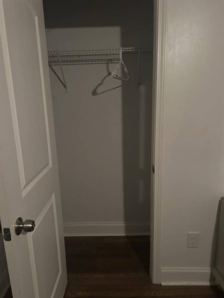 Peaceful Cozy Venetian Hills