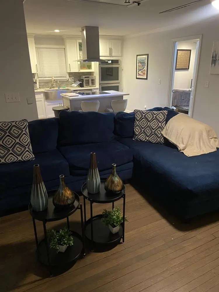 Peaceful Cozy Venetian Hills