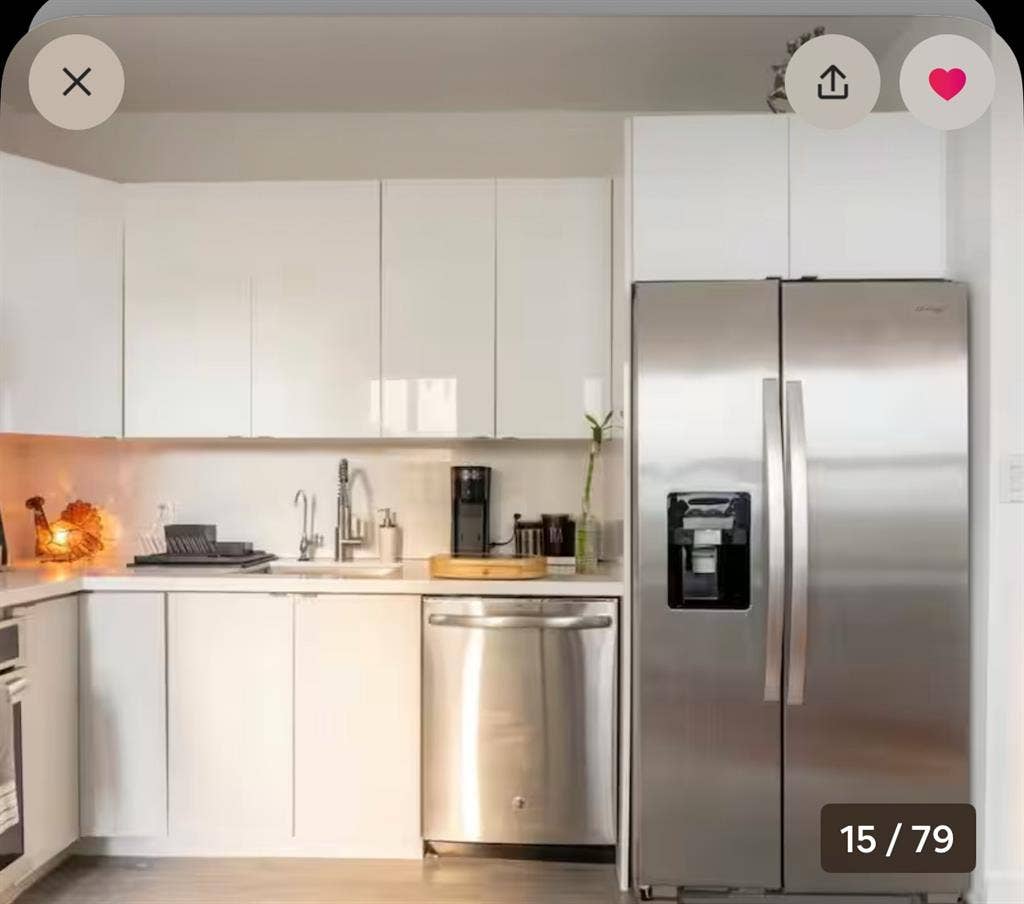 Beautiful Room Next to Brickell