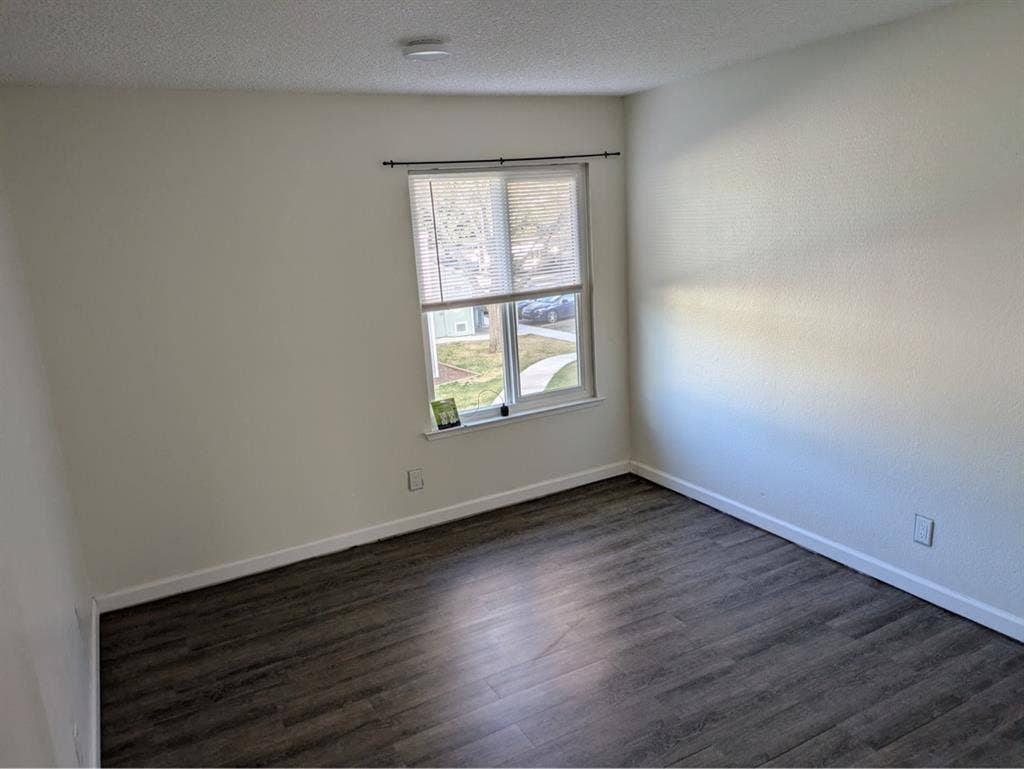 Room for Rent Month to Month