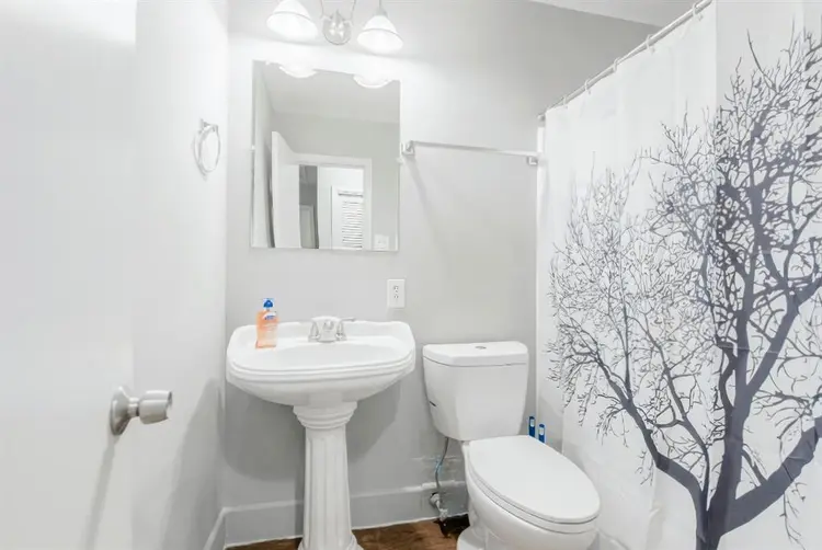 5 BR in Stone Mountain