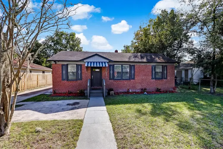 6 BR in Jacksonville