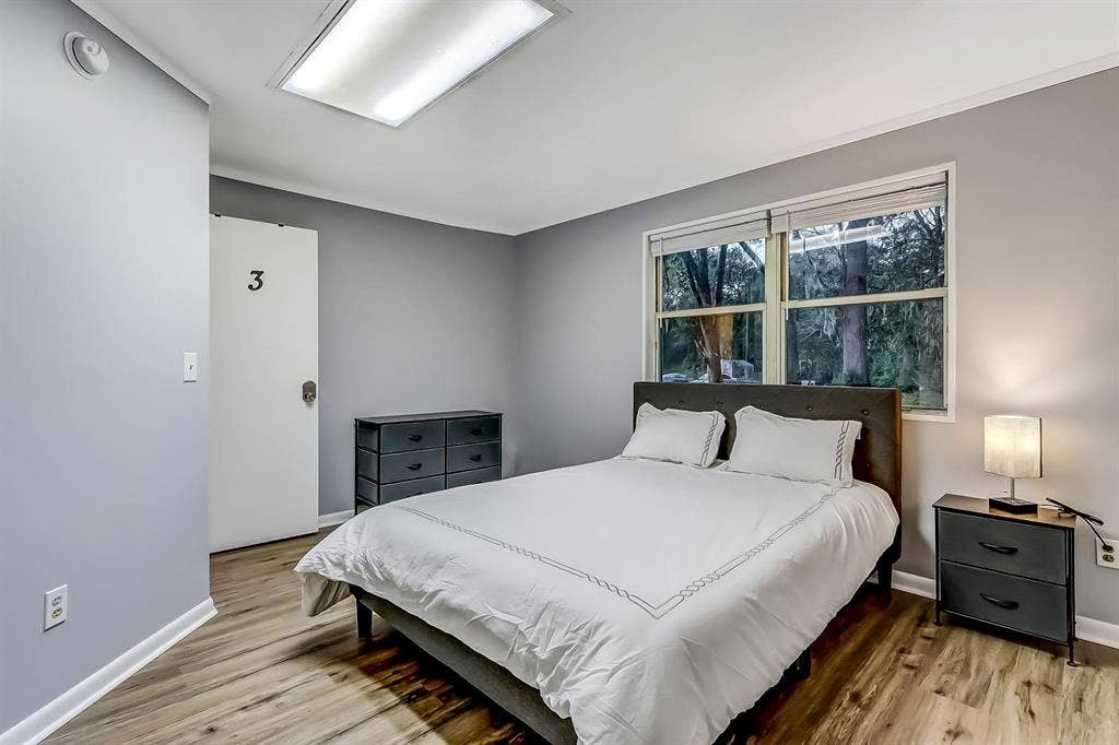 10 BR in Jacksonville