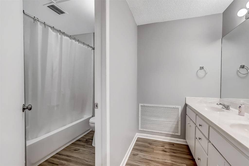 10 BR in Jacksonville