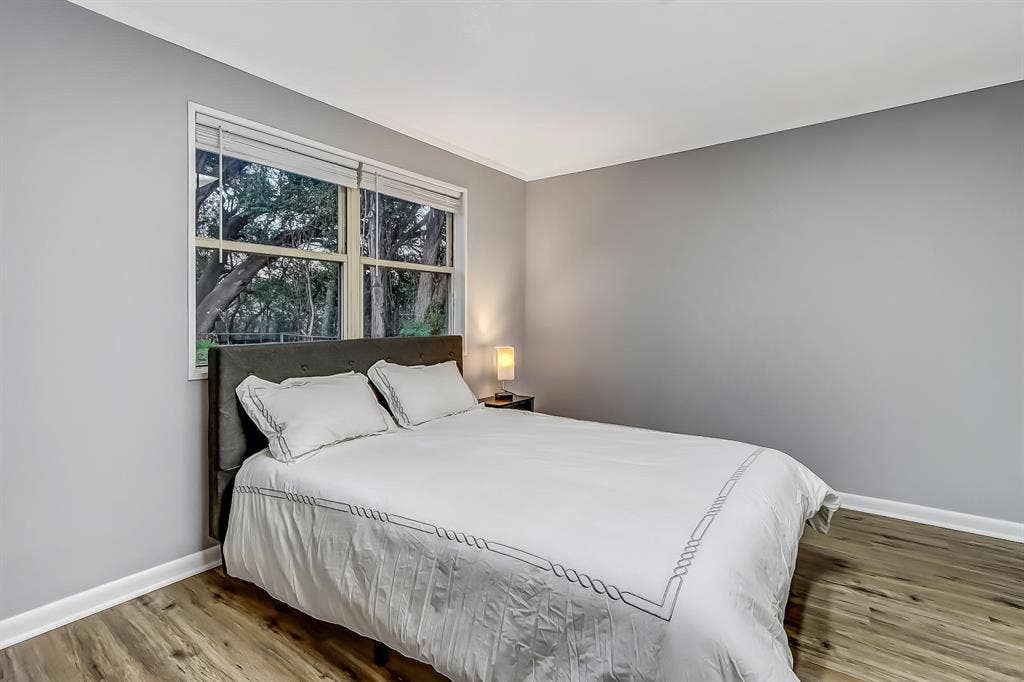 10 BR in Jacksonville