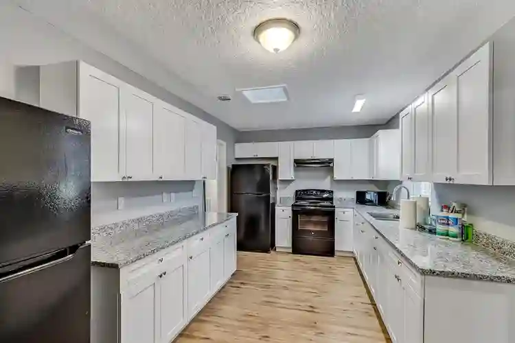 10 BR in Jacksonville