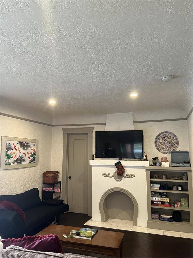 Private room for rent