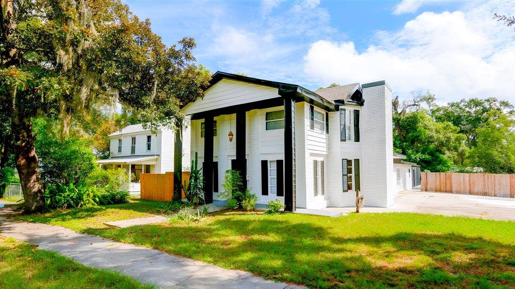 9 BR in Zephyrhills