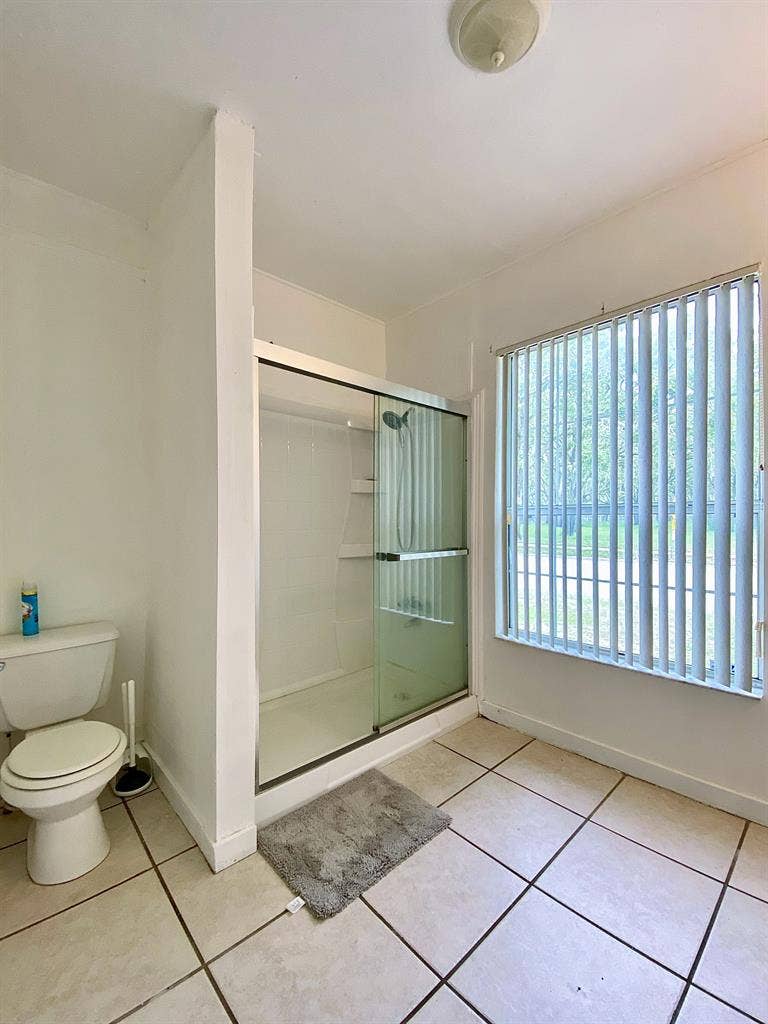5 BR in Clearwater