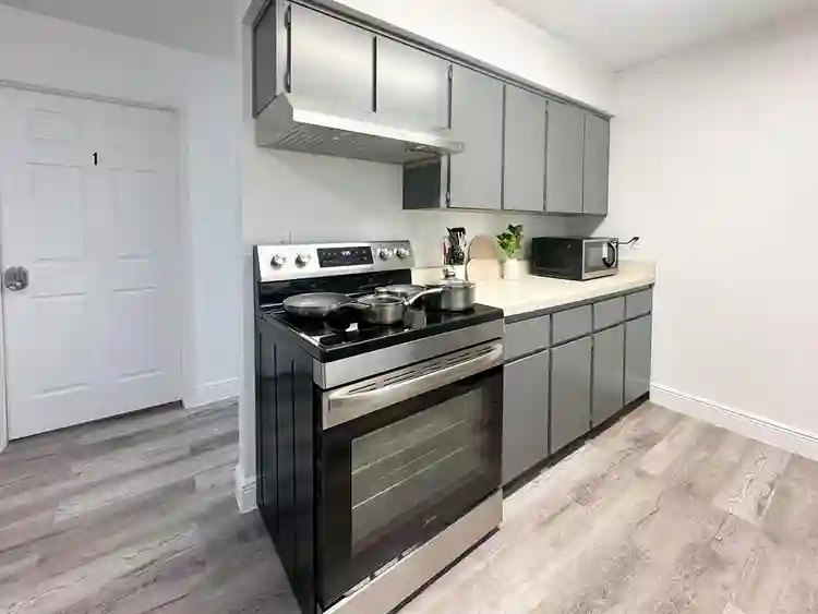 2 BR in Clearwater