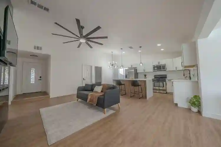 2 BR in Las Vegas
