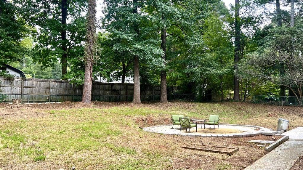 5 BR in Lilburn